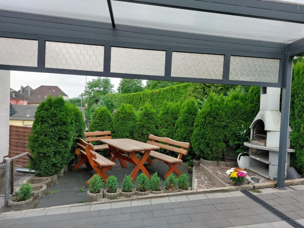 Gaestezimmer Gasthof Becker Wulfrath Exterior foto