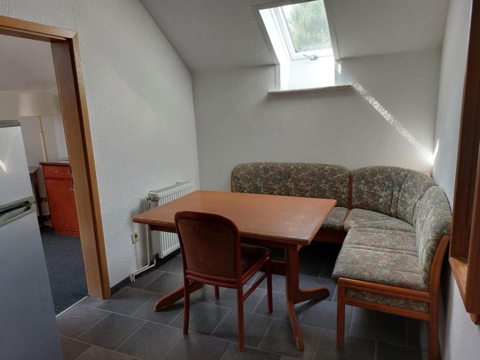 Gaestezimmer Gasthof Becker Wulfrath Exterior foto