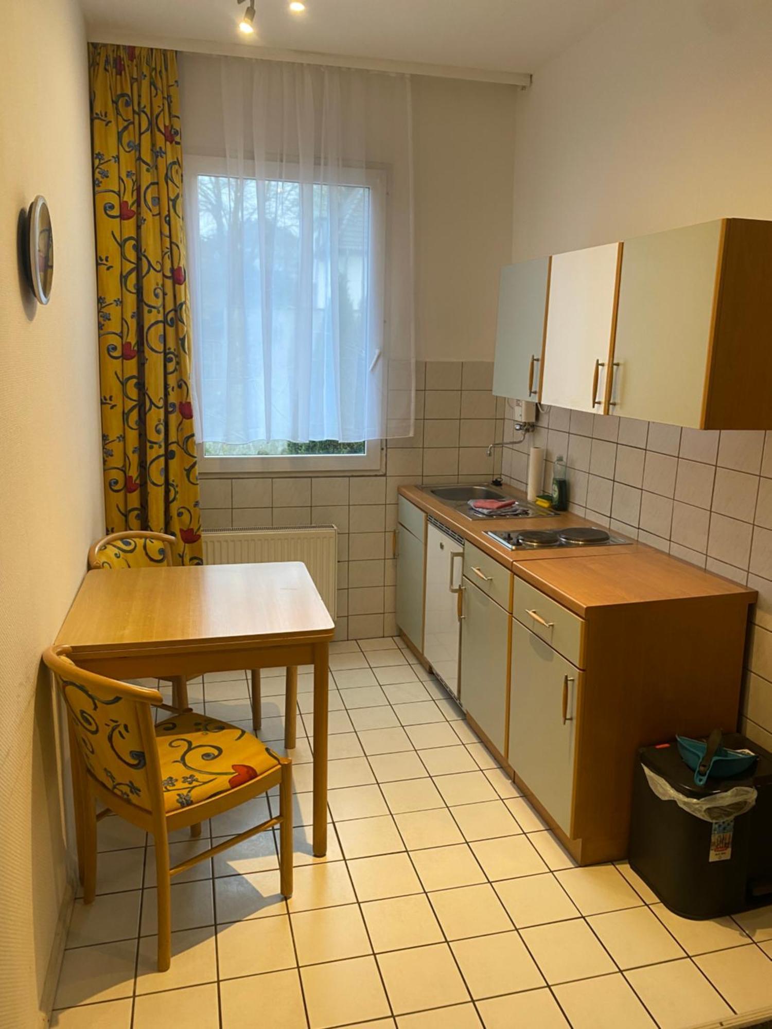 Gaestezimmer Gasthof Becker Wulfrath Exterior foto