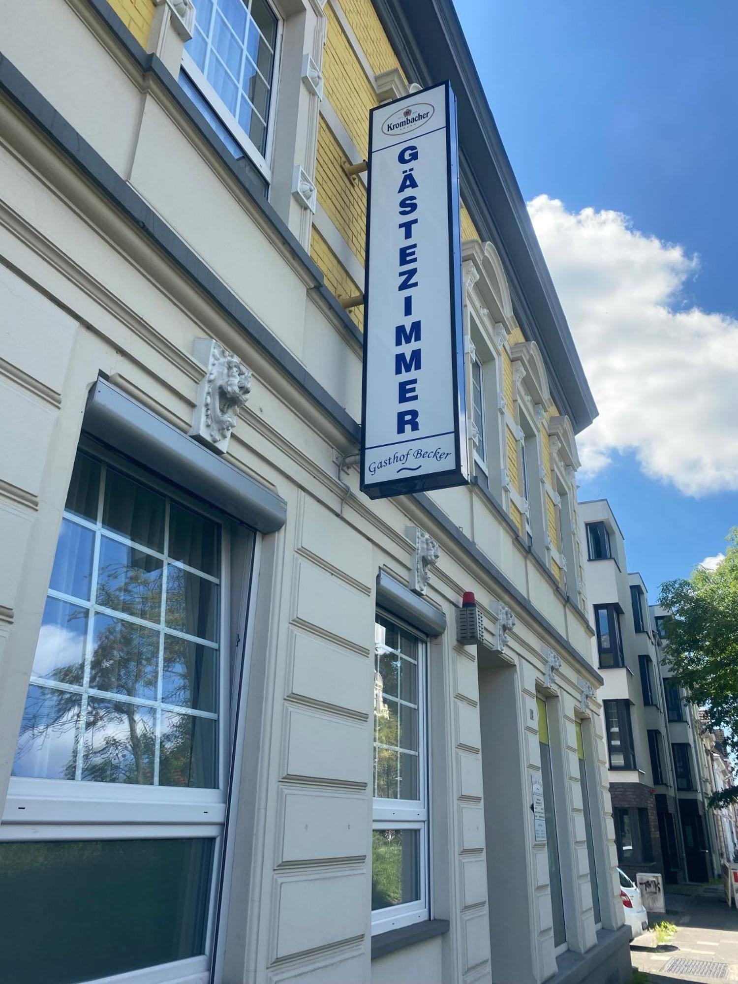 Gaestezimmer Gasthof Becker Wulfrath Exterior foto